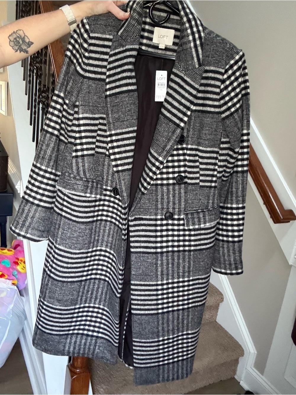 LOFT Black & White Plaid Double-Breasted coat with pockets